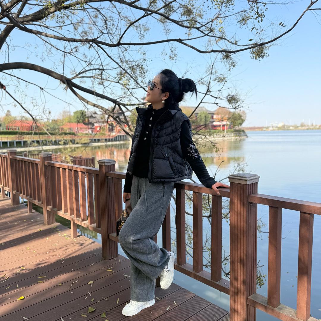 灿灿手机全包膜