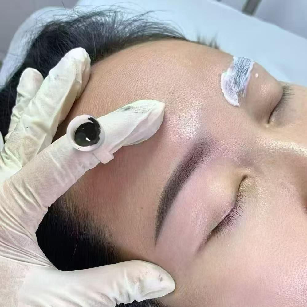 新蔡眉毛美学