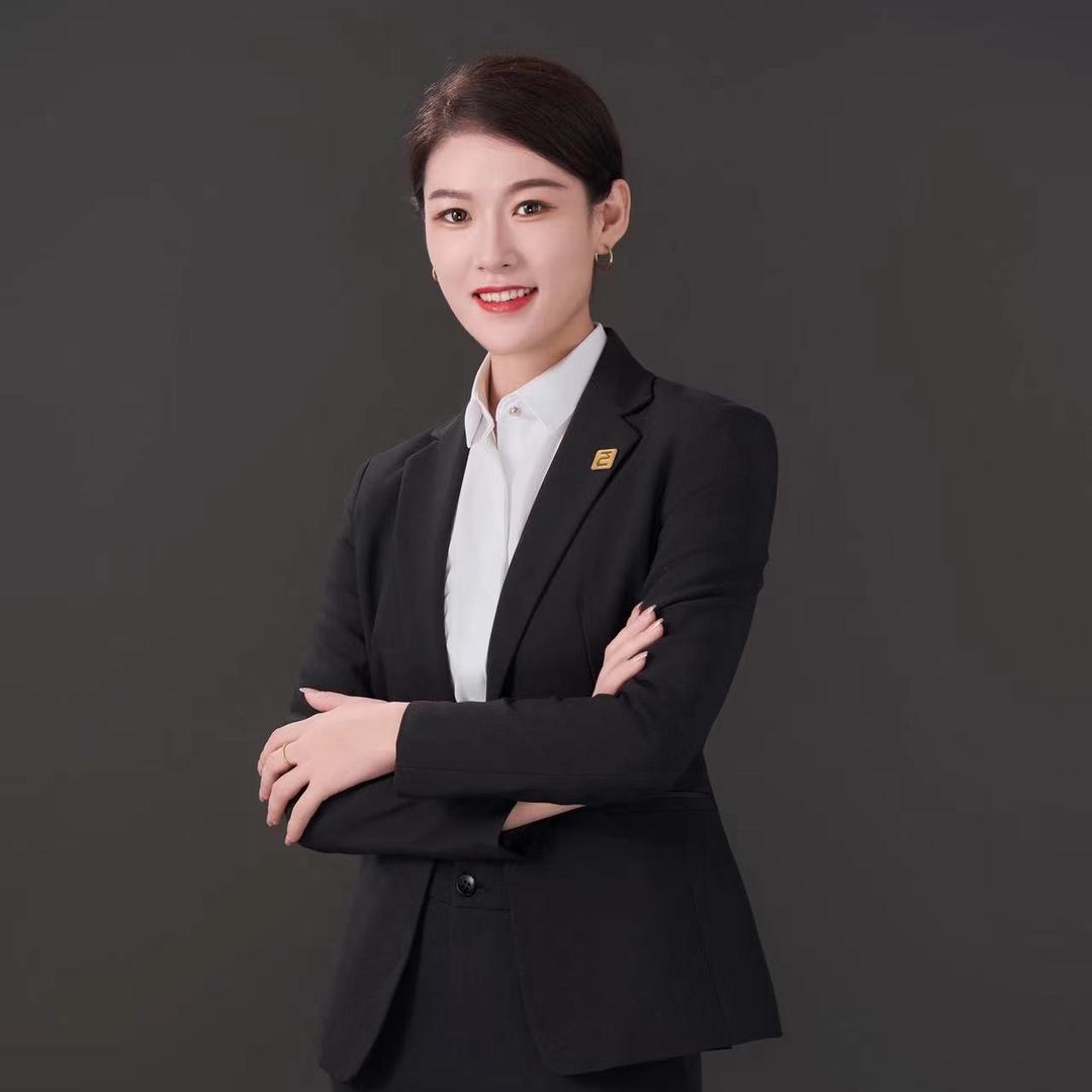 卖房子的李优秀