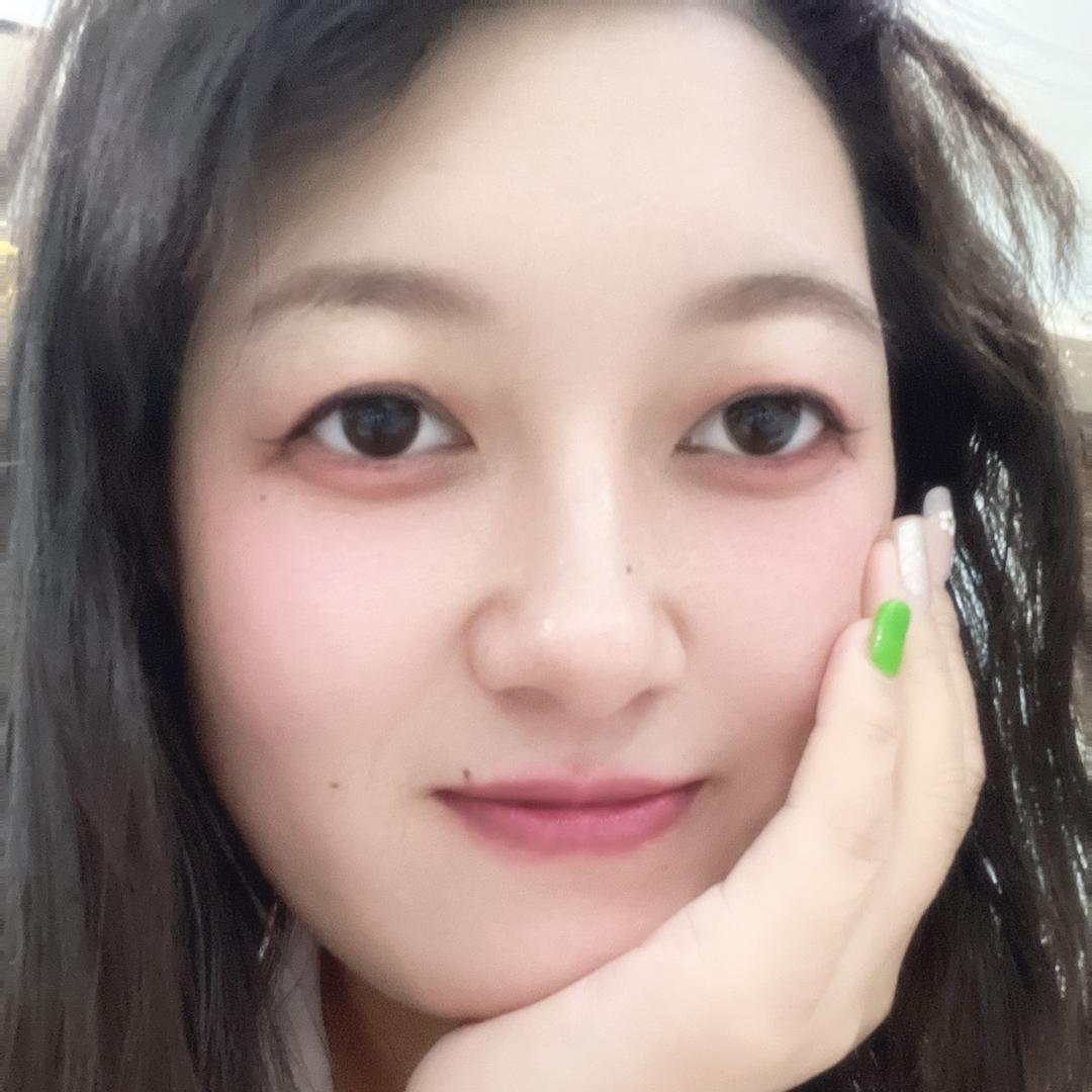 你是爱哭的小屁孩