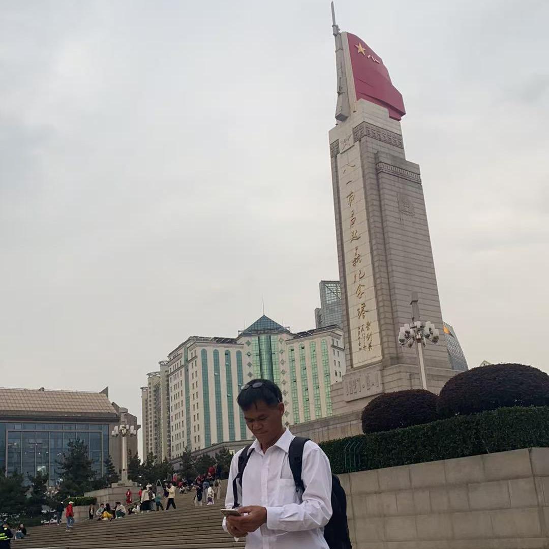 专心找钱吧！人穷衣服破，到那都是错。