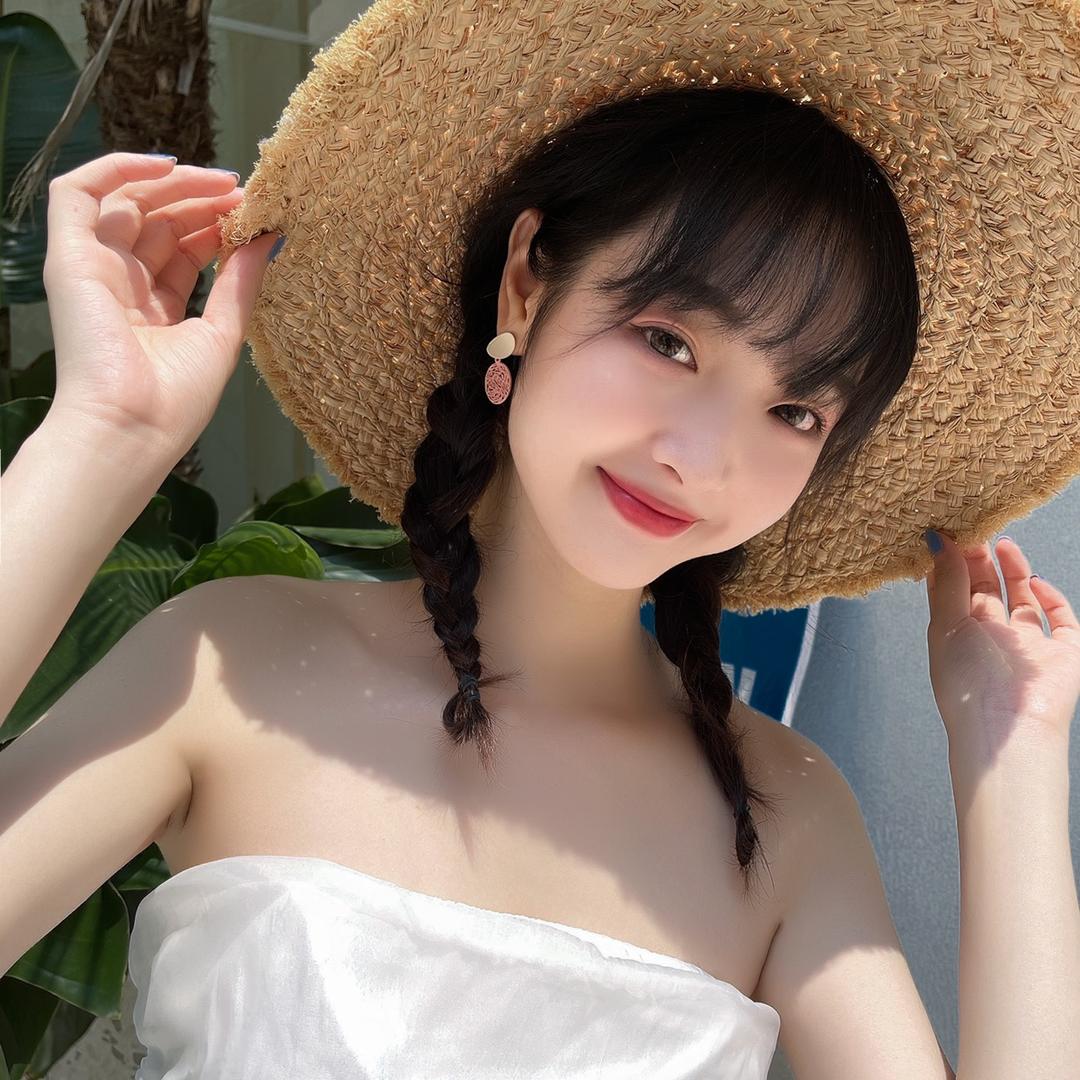 July 七月饰品