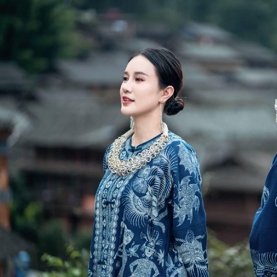 贵州村超（苗阿进）民族服饰