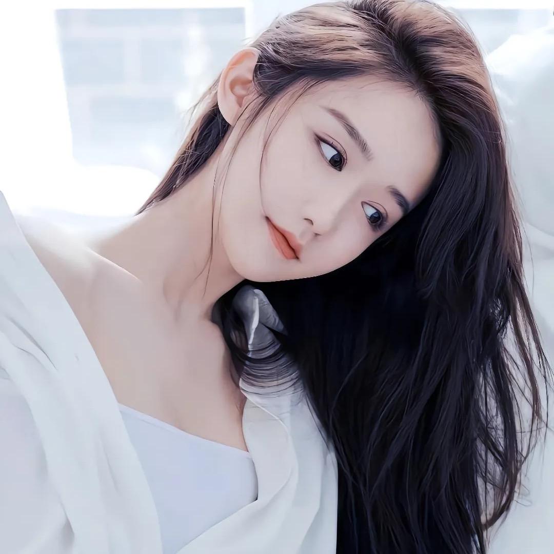 夏涵涵服饰搭穿