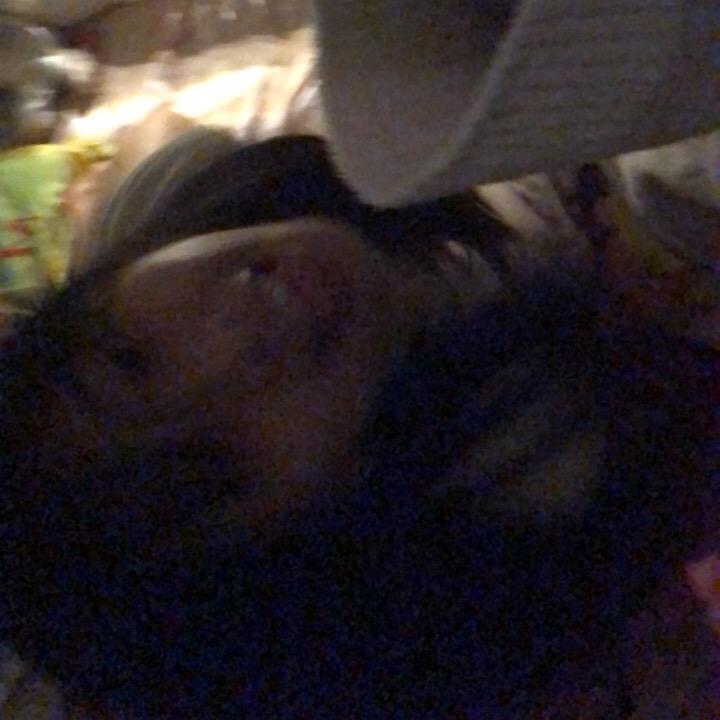 Constance👀