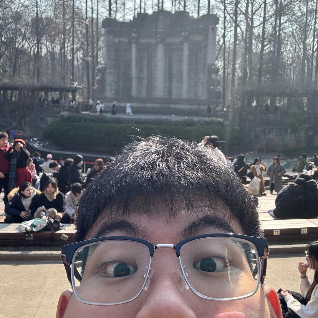 赖在仓库不想走