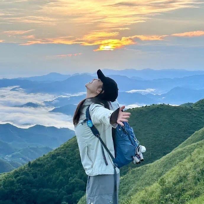 z  h  u  o（见过邓紫棋版）