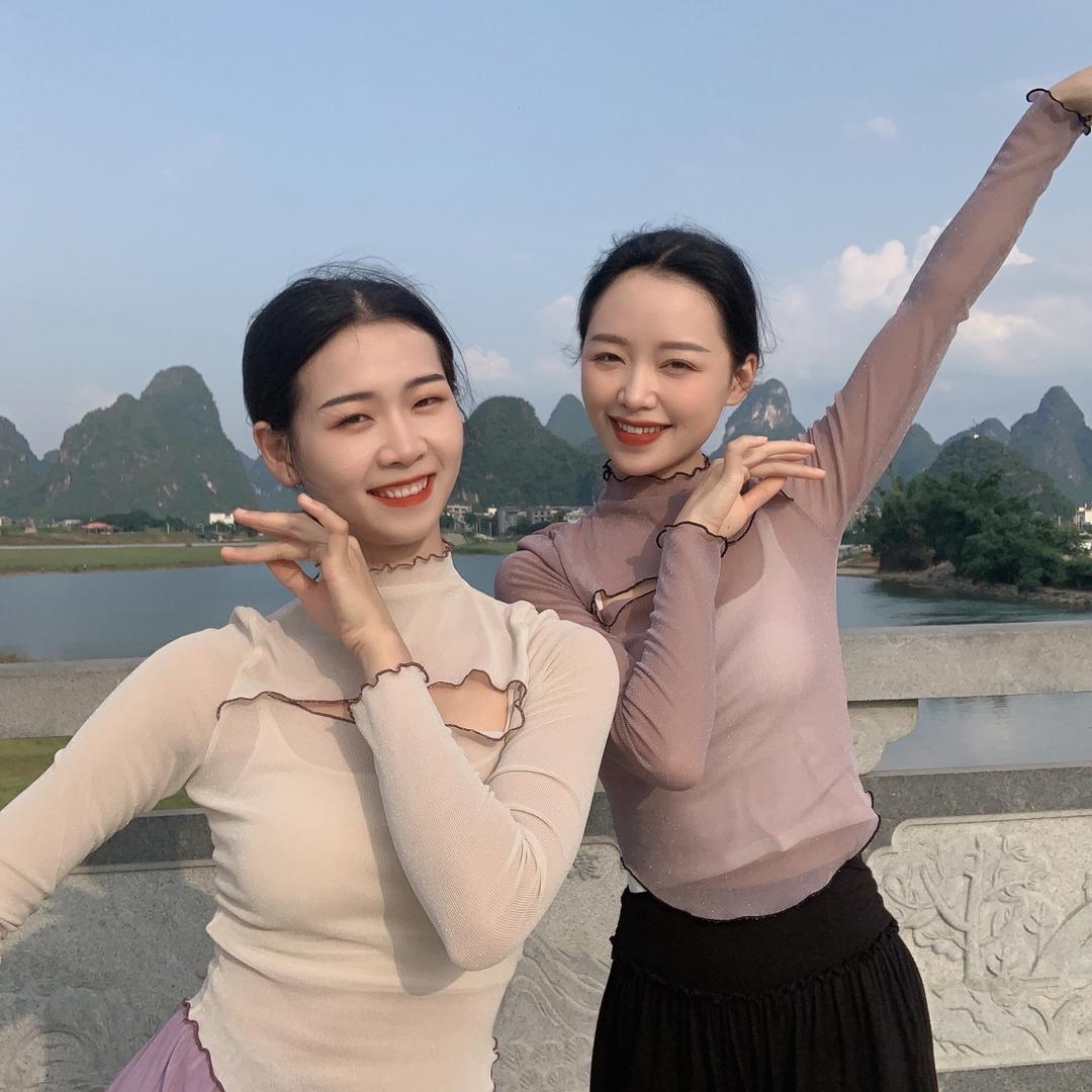 双鱼姐妹👭