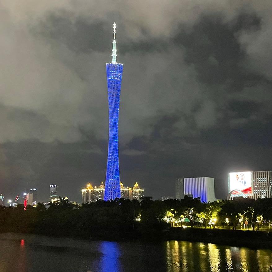🌈辉辉-