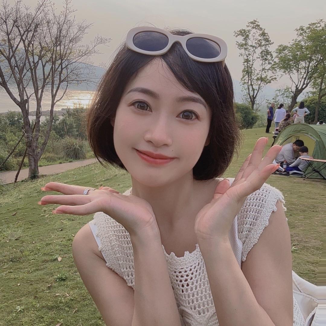 是佳妮呀