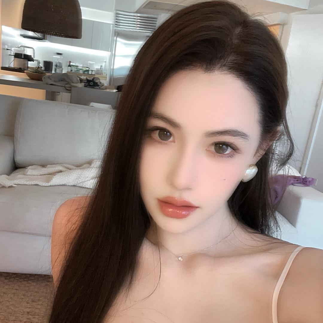 爱美的伊伊