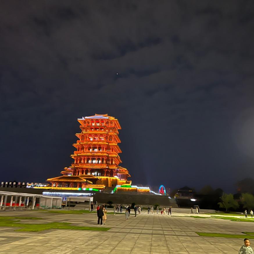 树叶过河全靠浪