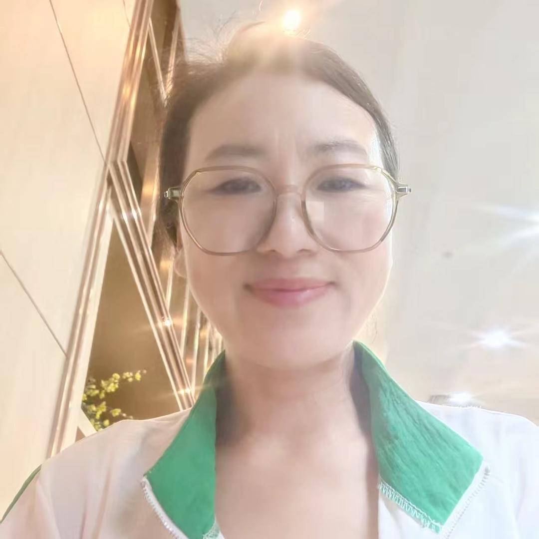 董佳
