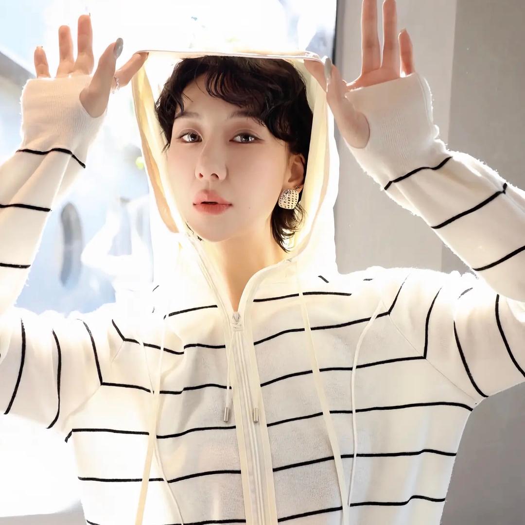 TT设计师小众穿搭女装