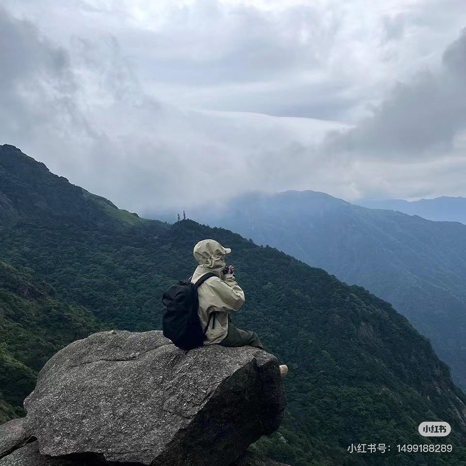 小艾同学👨‍🎓