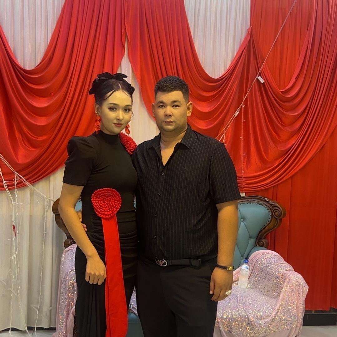 荆门市东宝区妮萨百货店