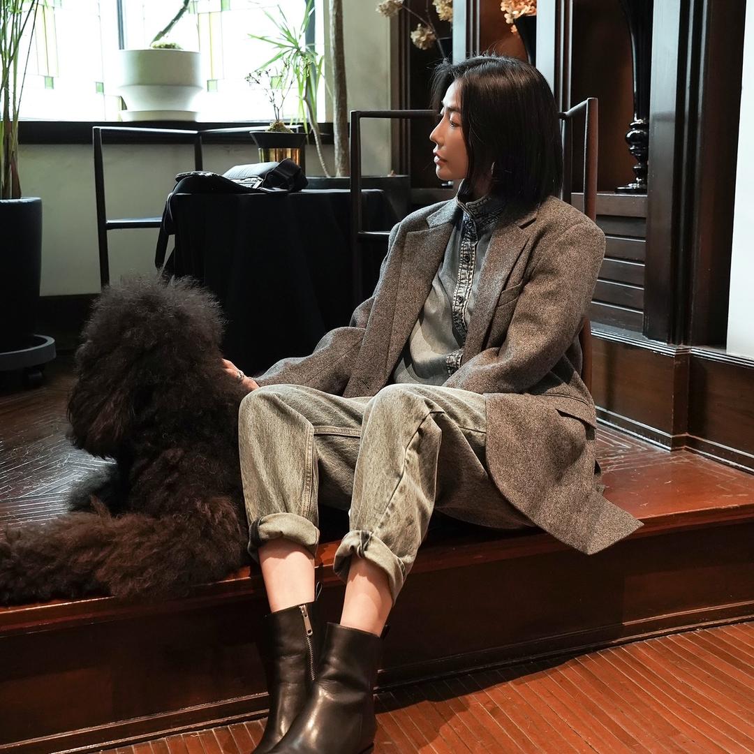 萱晓萱（XISIMAM·JIN）轻奢女装