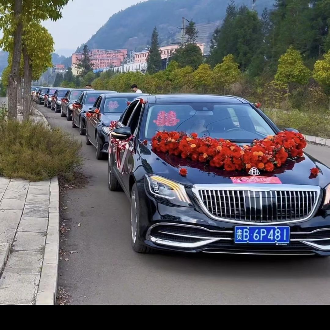 盘州市迈巴奔婚车租赁