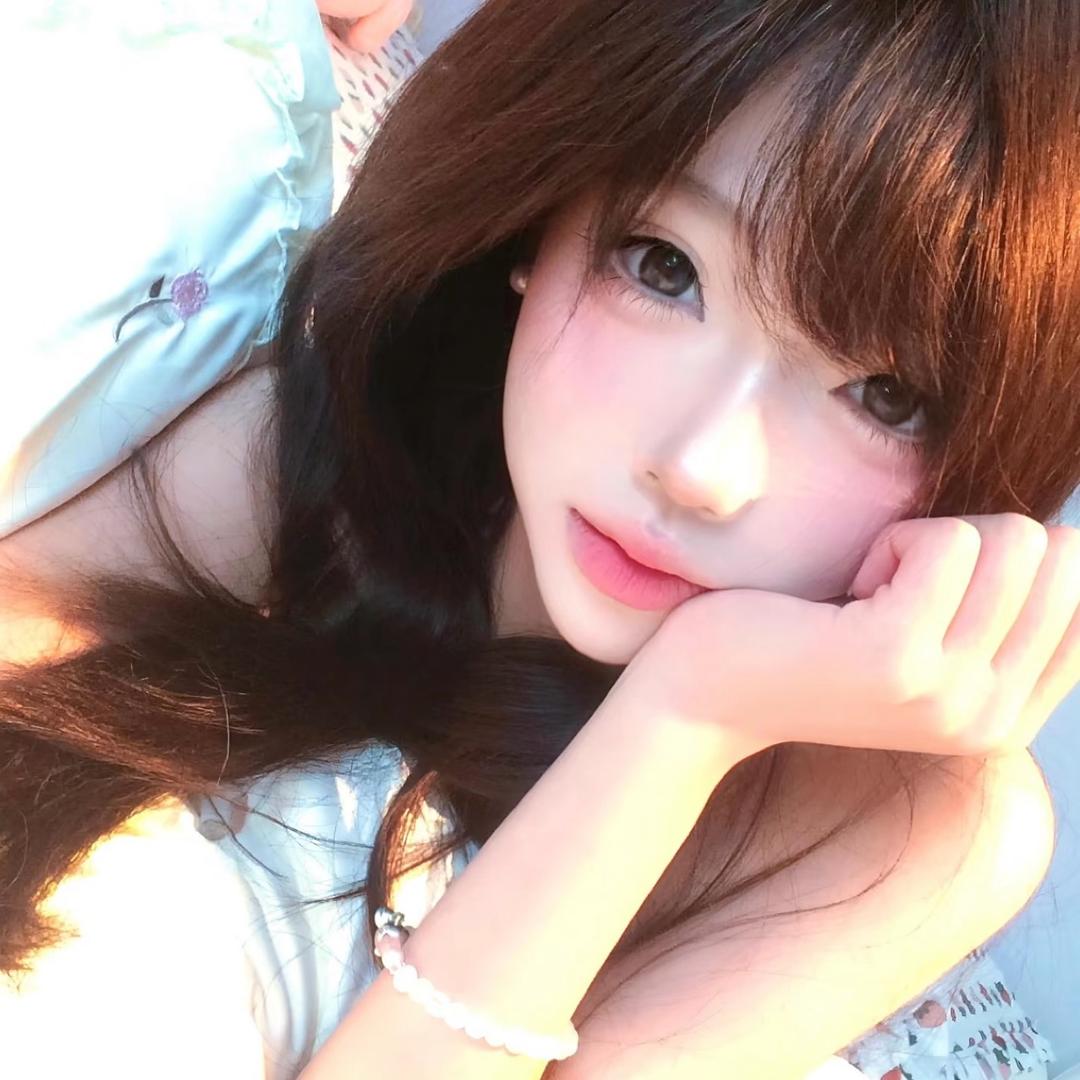 黄餘.