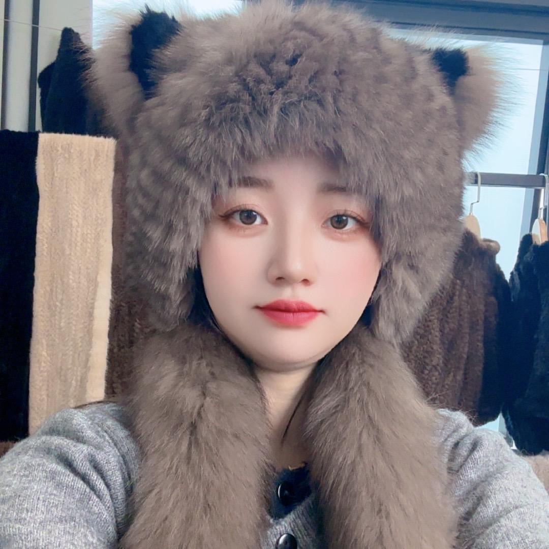 悠兰绮梦潮流穿搭小铺