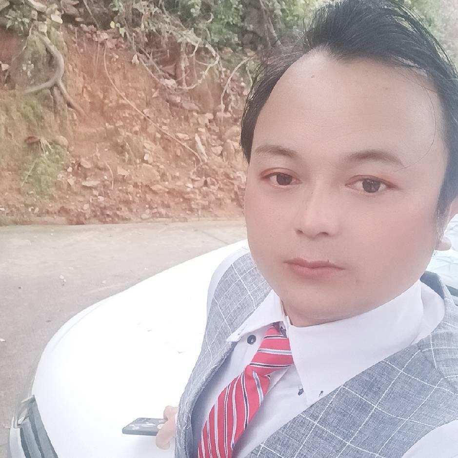 A专业小车培训（毛教练）单身