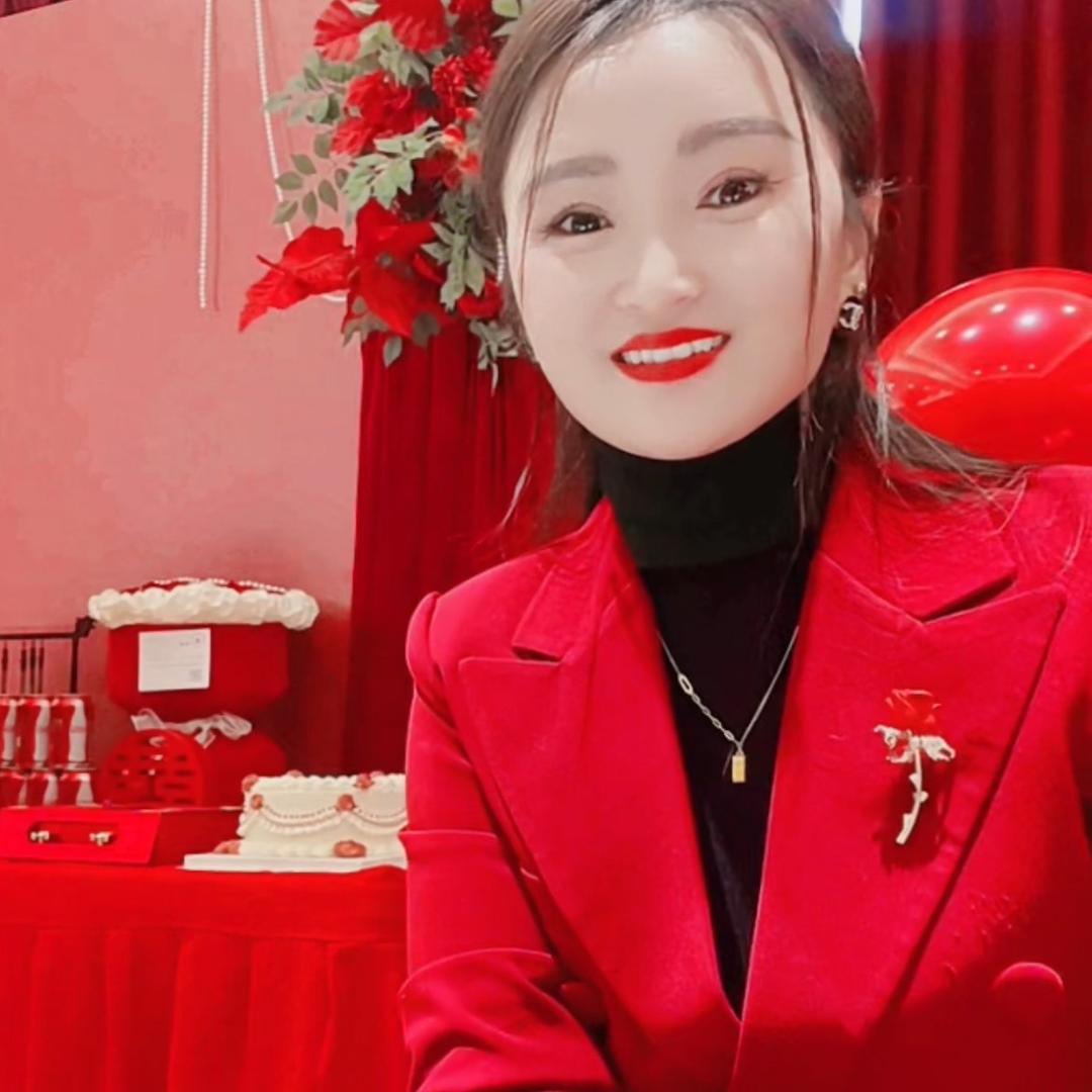 A婚礼主持~小青