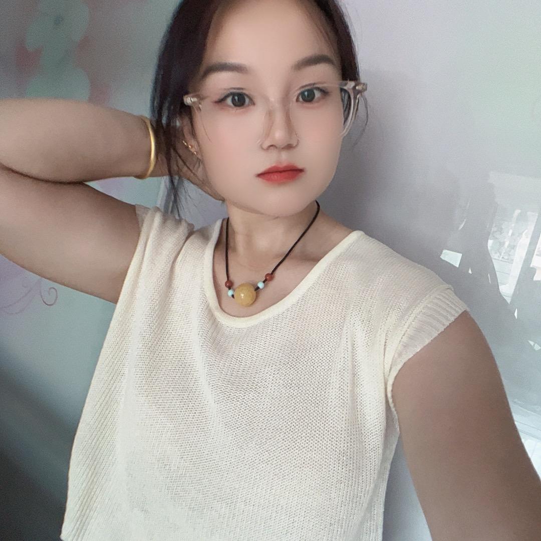 雯雯༻ི