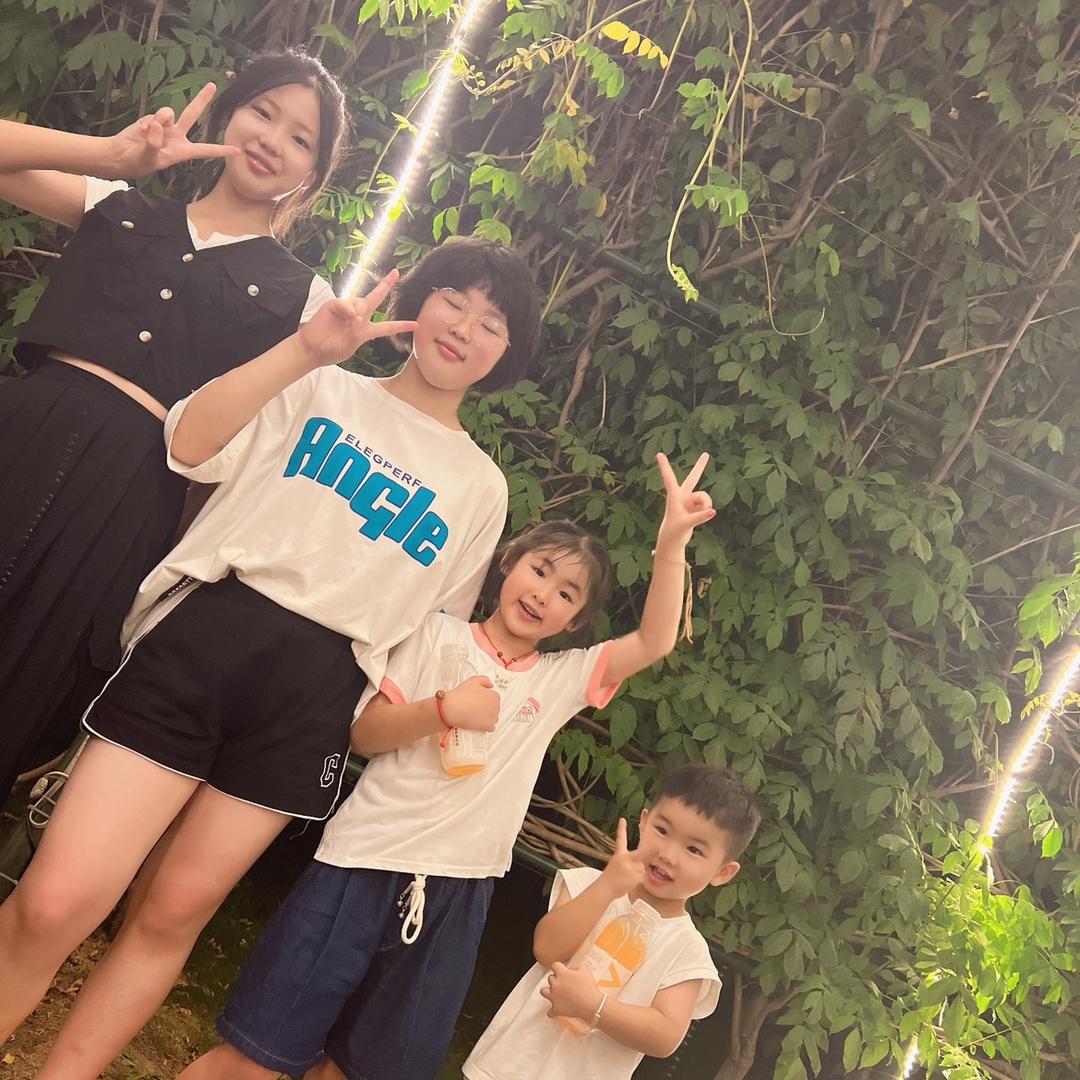 四个孩子的妈妈