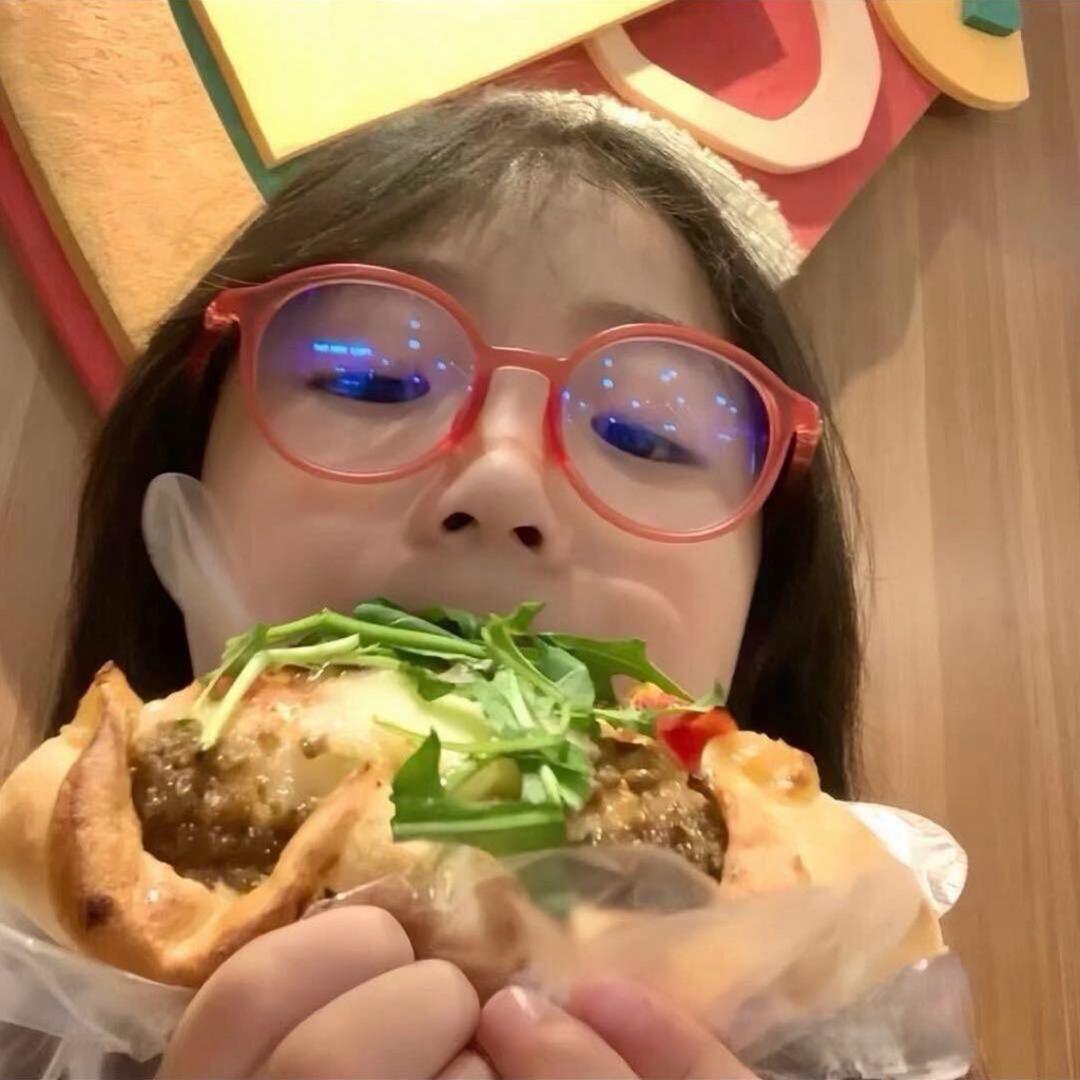 笑笑、