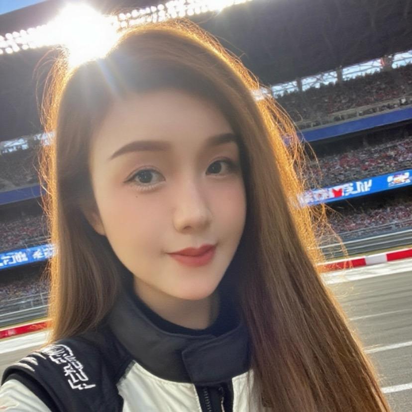 明星經紀人🌟 Kelly