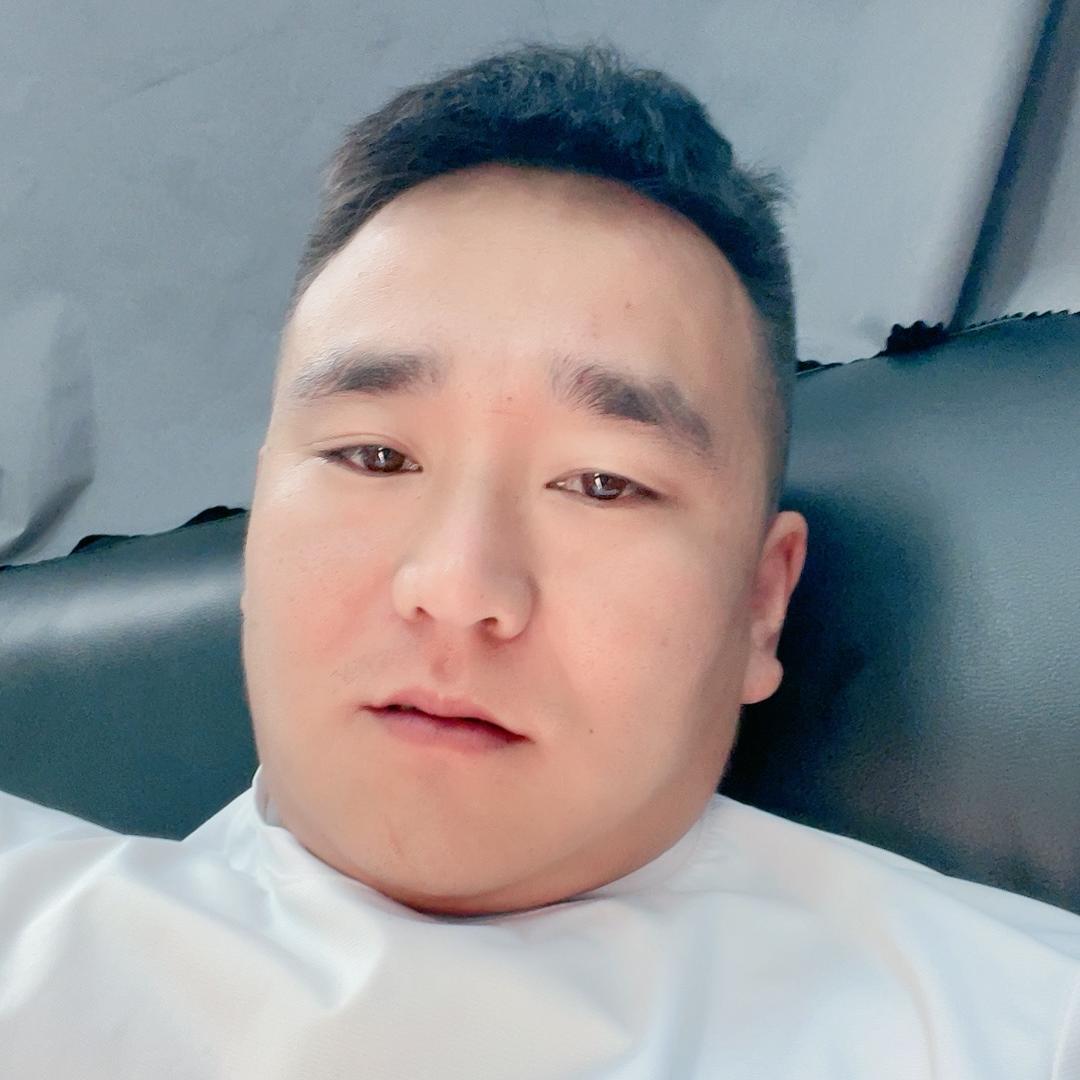 勃运精品二手车 洪亮