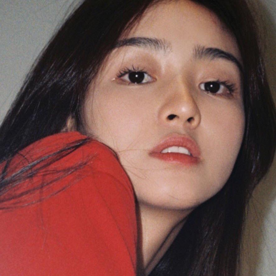 仙女下凡脸着地😄