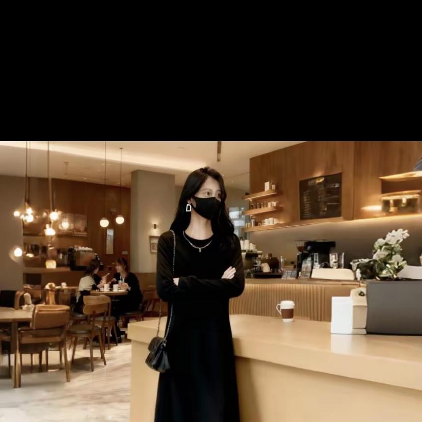 玲子服饰350