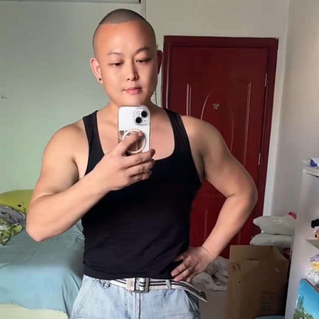 小丝瓜制衣厂专业裤子