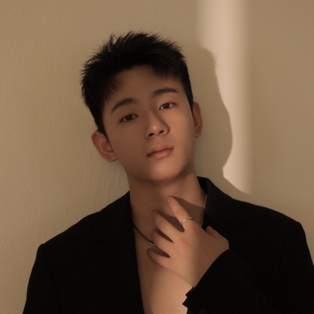 宇泽·网感发型设计