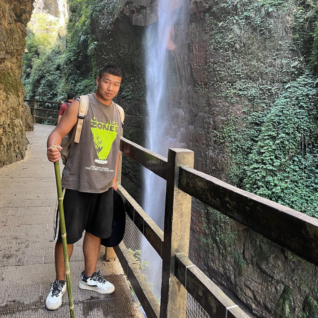 浪里白条鲢鳙客