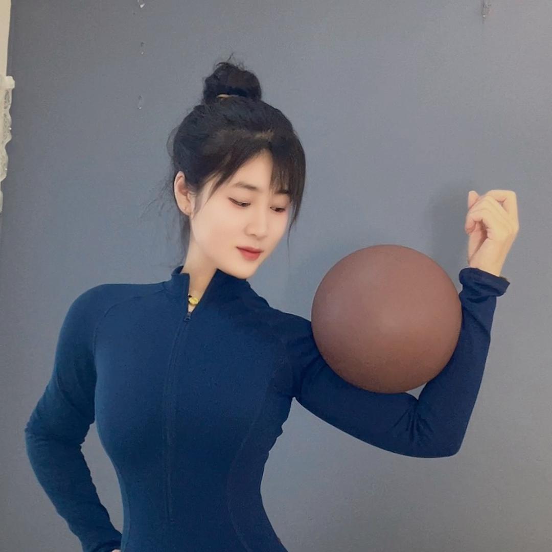 小金鱼🐠居家运动