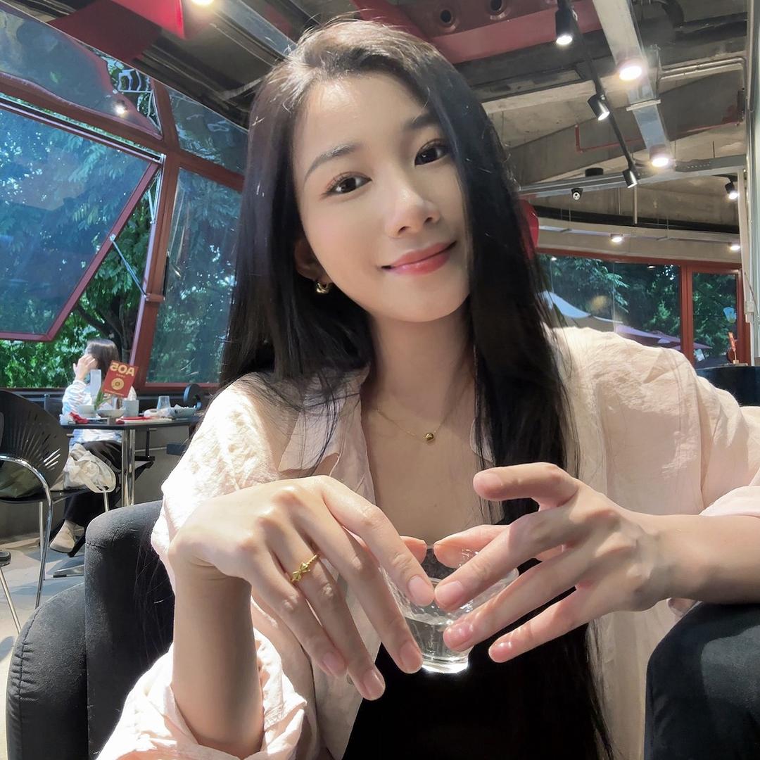 与梨