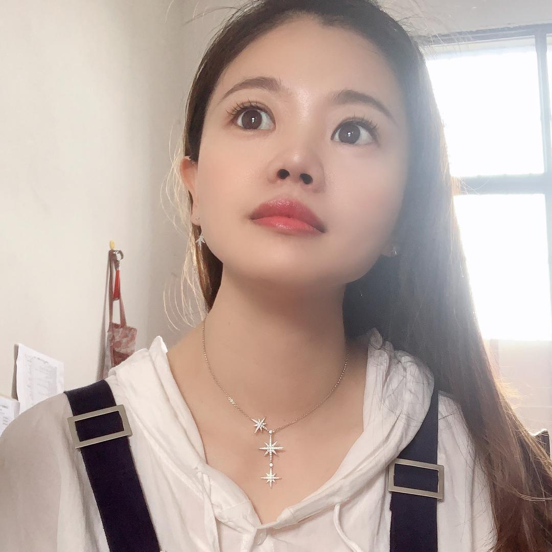 @范范