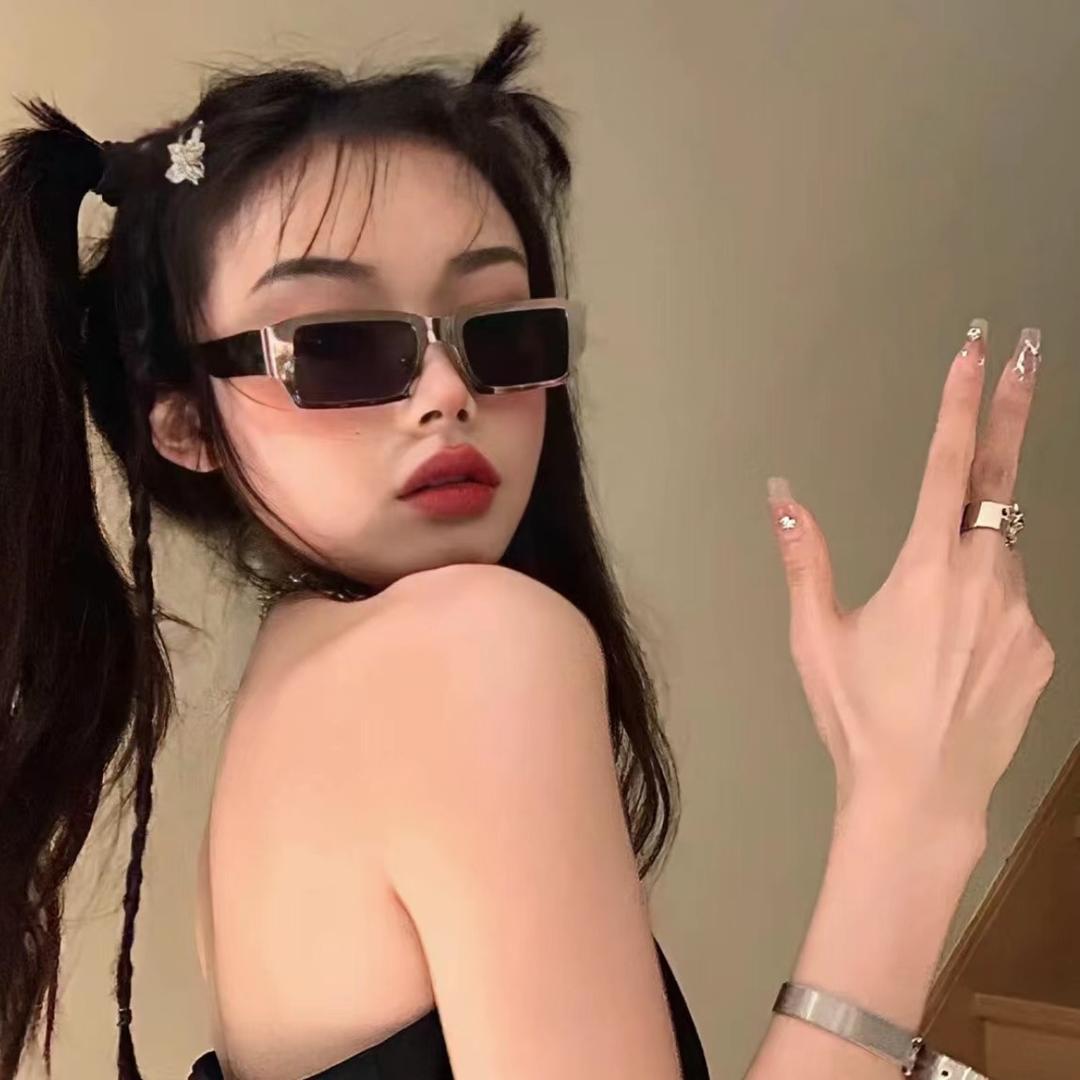 妮妮🐳