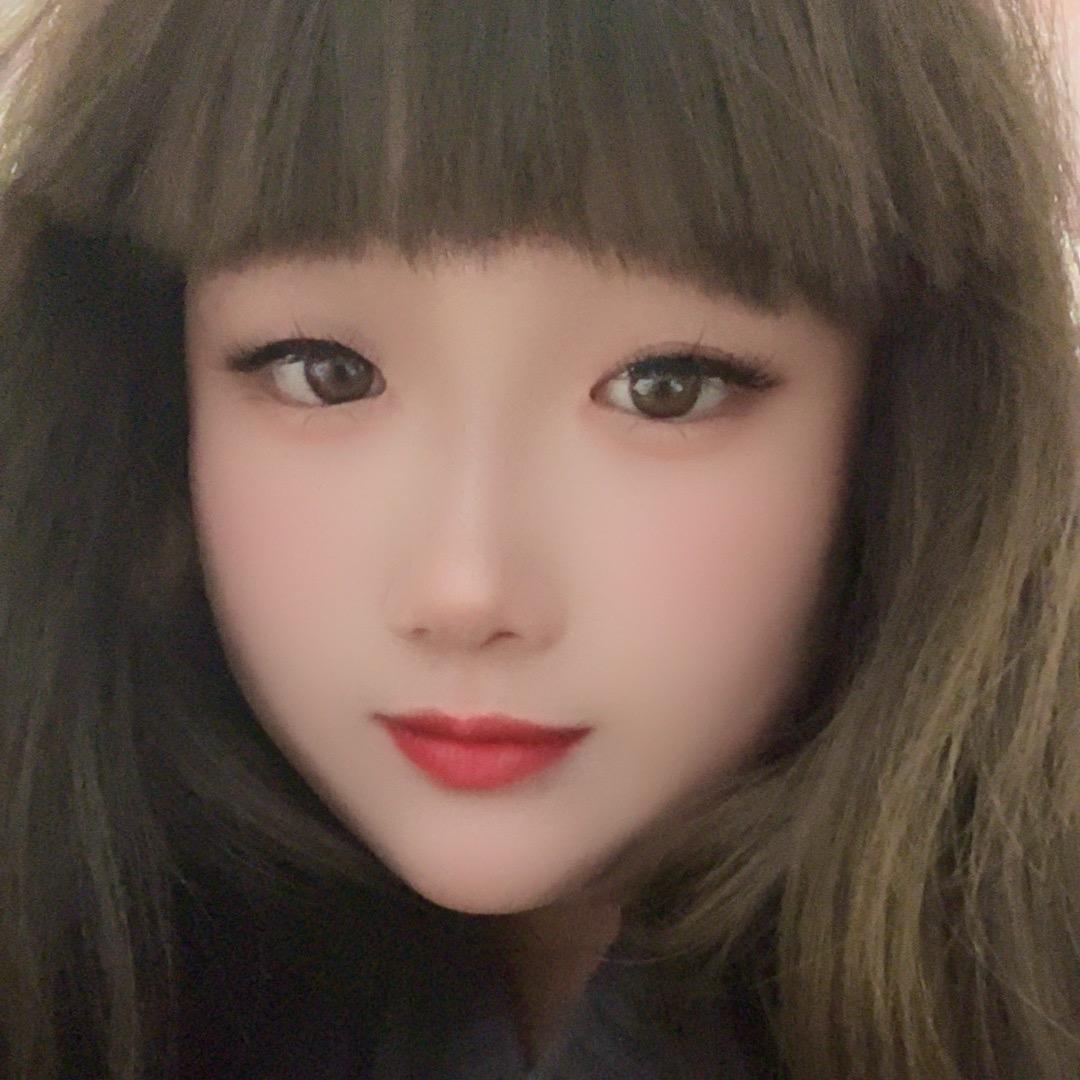 👧🏻¹⁹⁹⁸