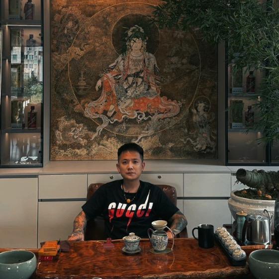 HH小哥哥