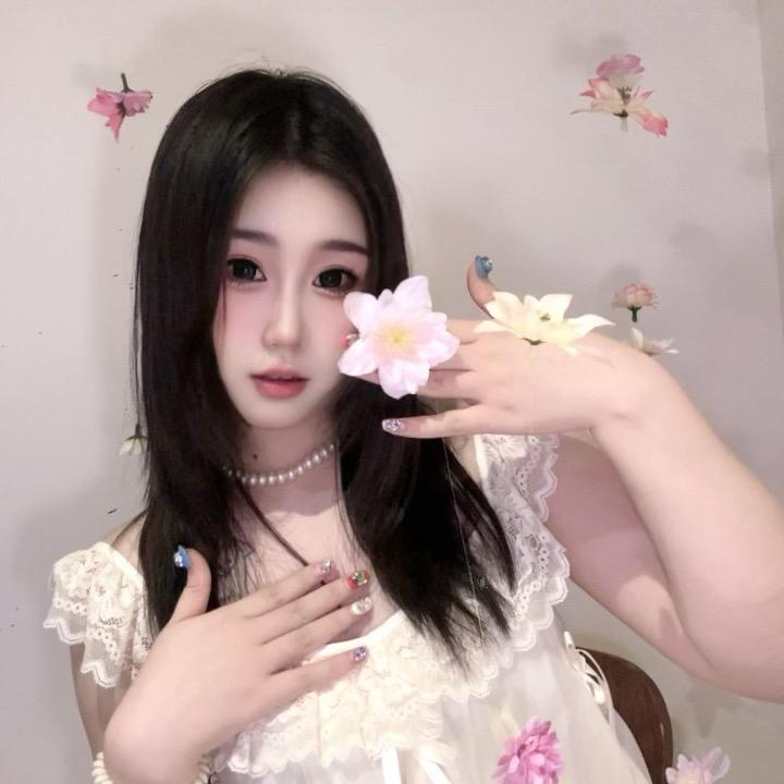 一口可爱莹