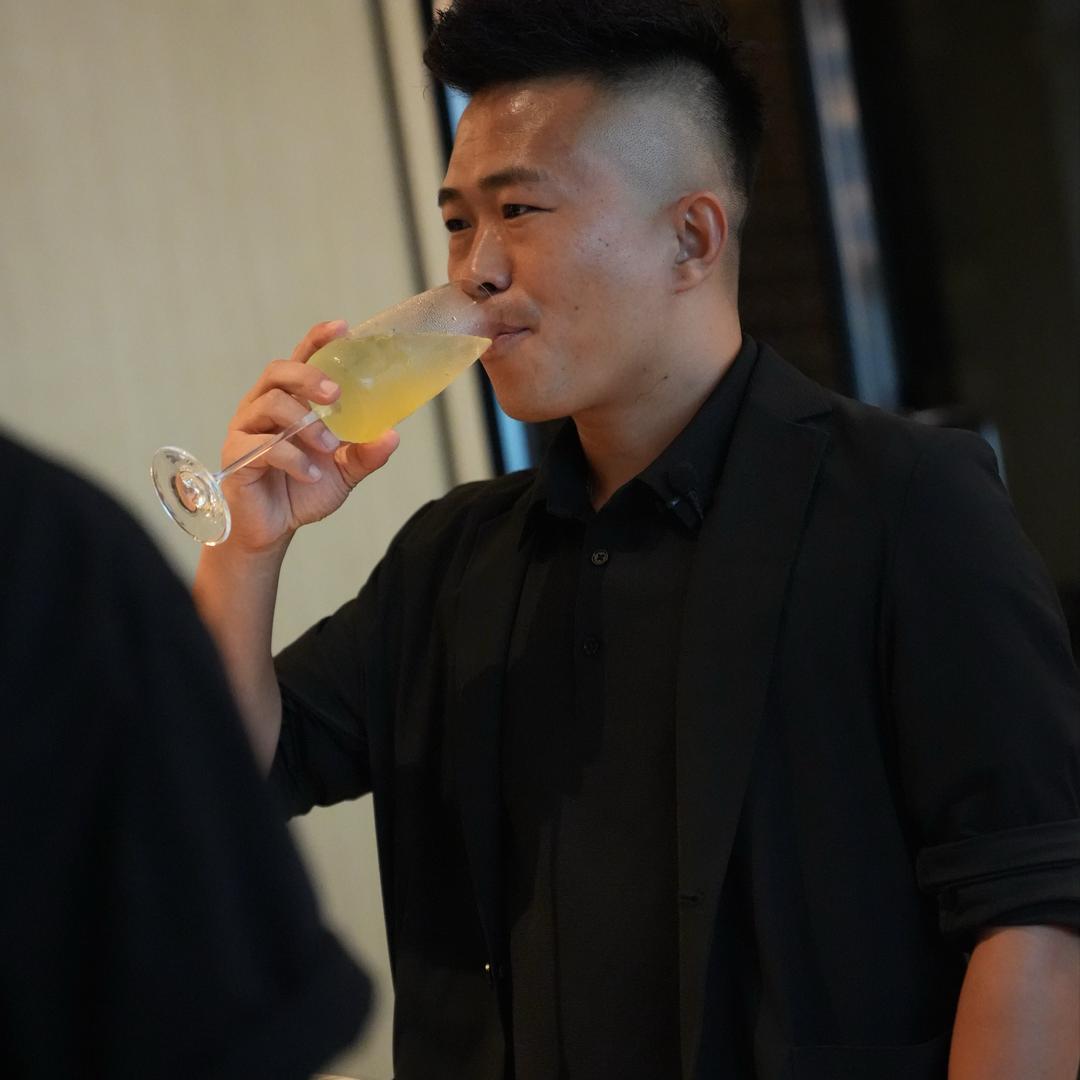 豪越刘哥（朋友圈)