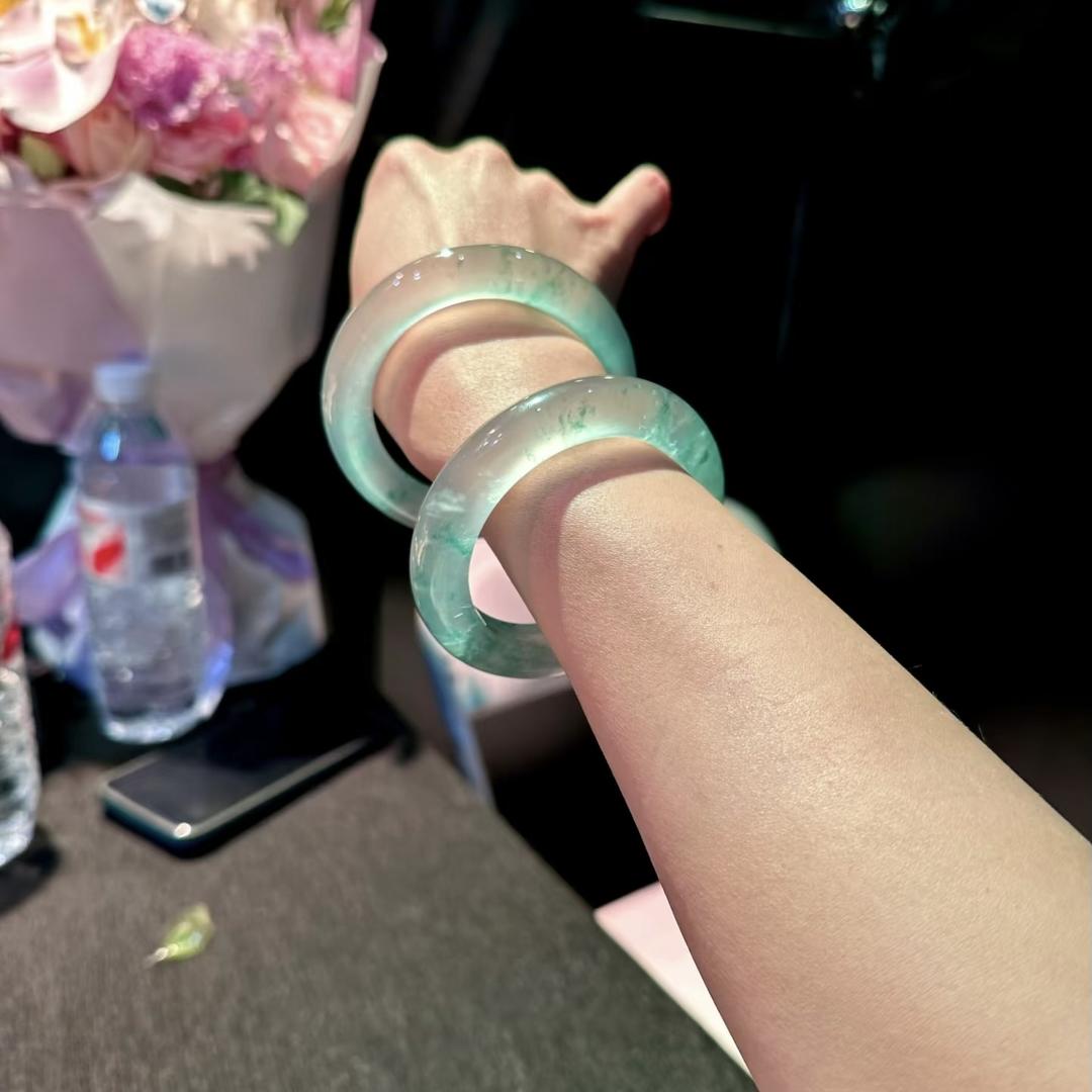 翠阁丽