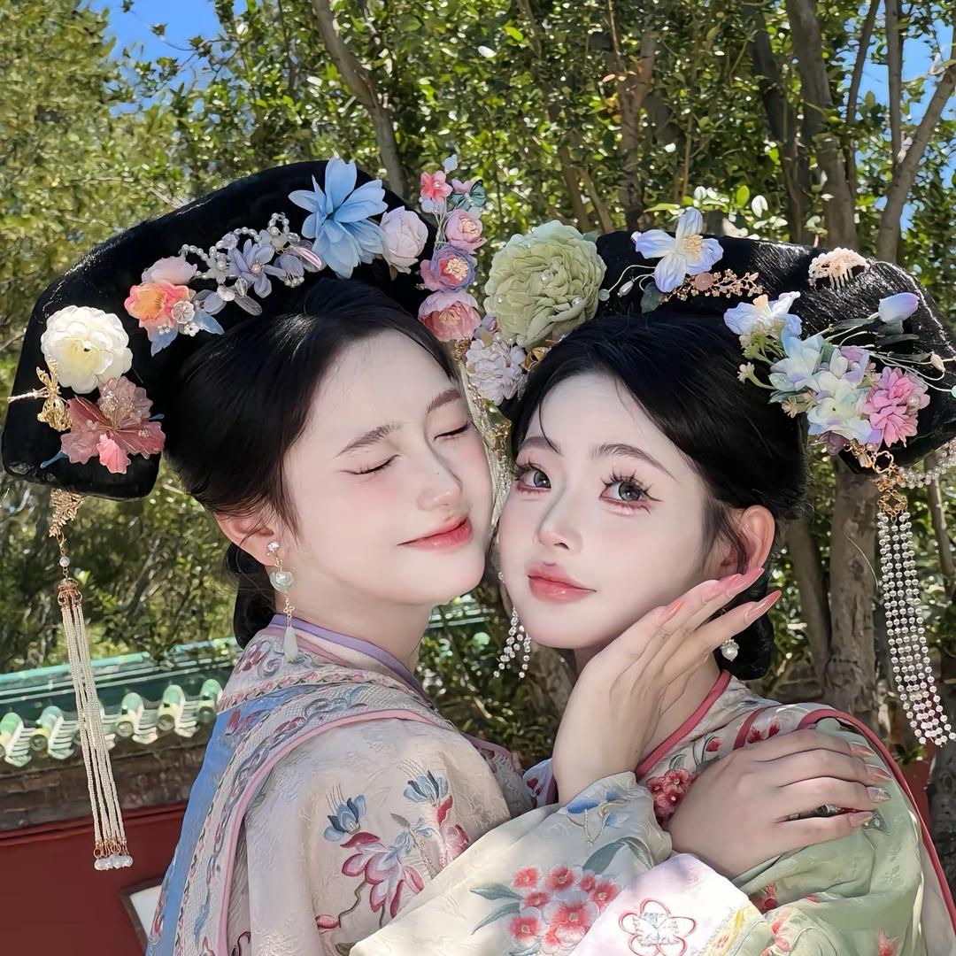 我在故宫修容美女