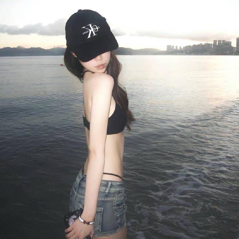 睡死在不开心的路上