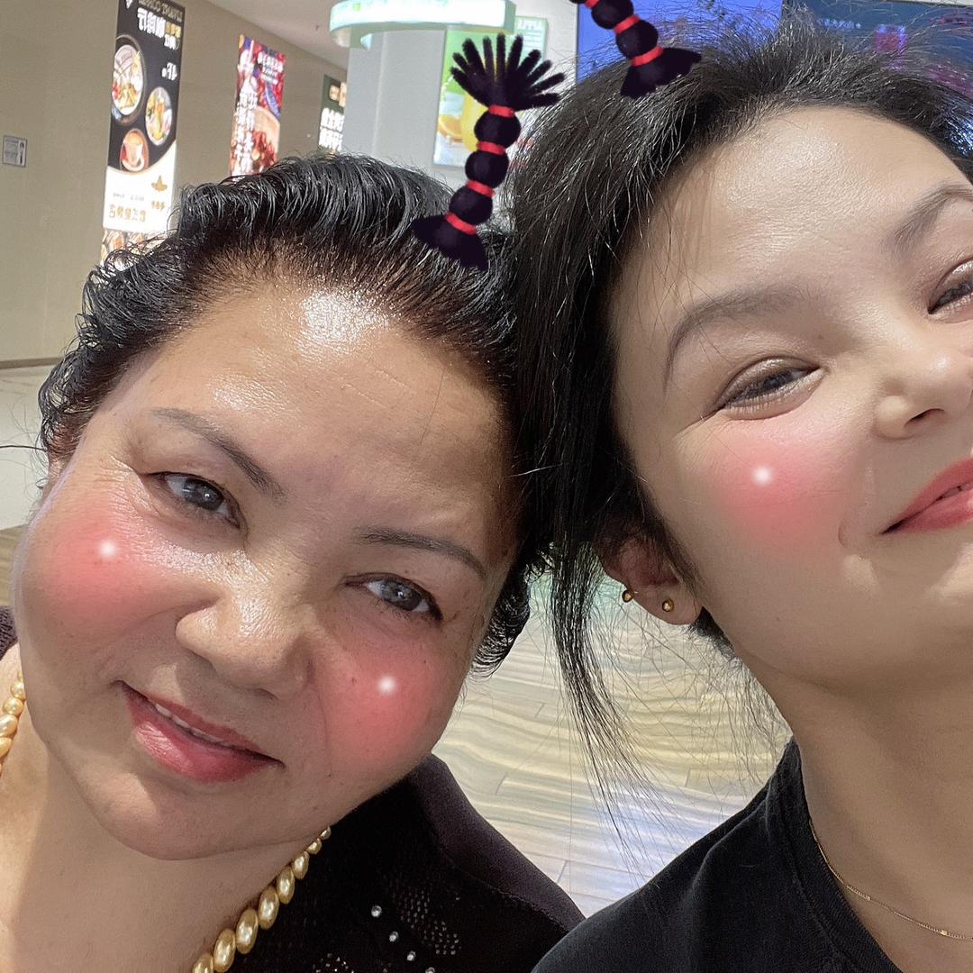 凯胖一家👩‍👩‍👧‍👧