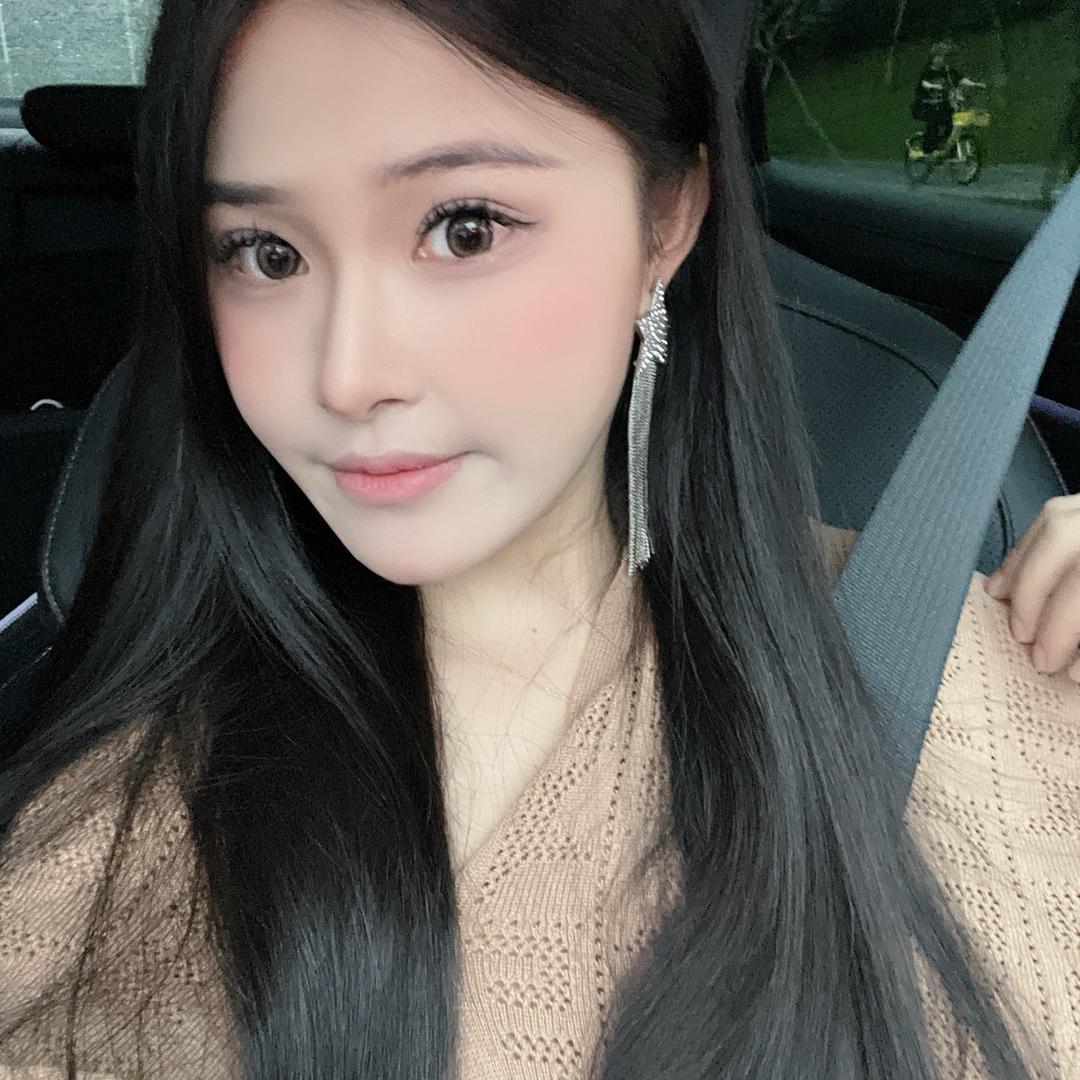 香港luna🇭🇰