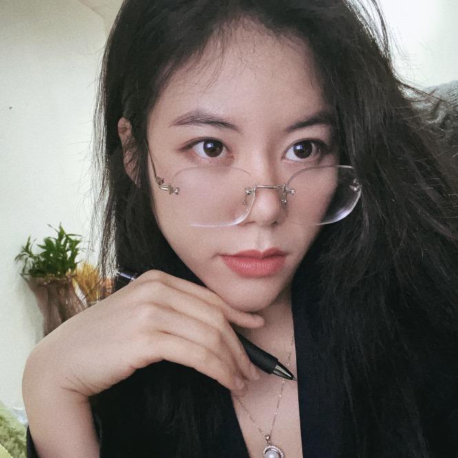 亲爱的蓝小姐（严选的减肥博主）